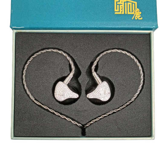 HEARTFIELD DEER Earphone