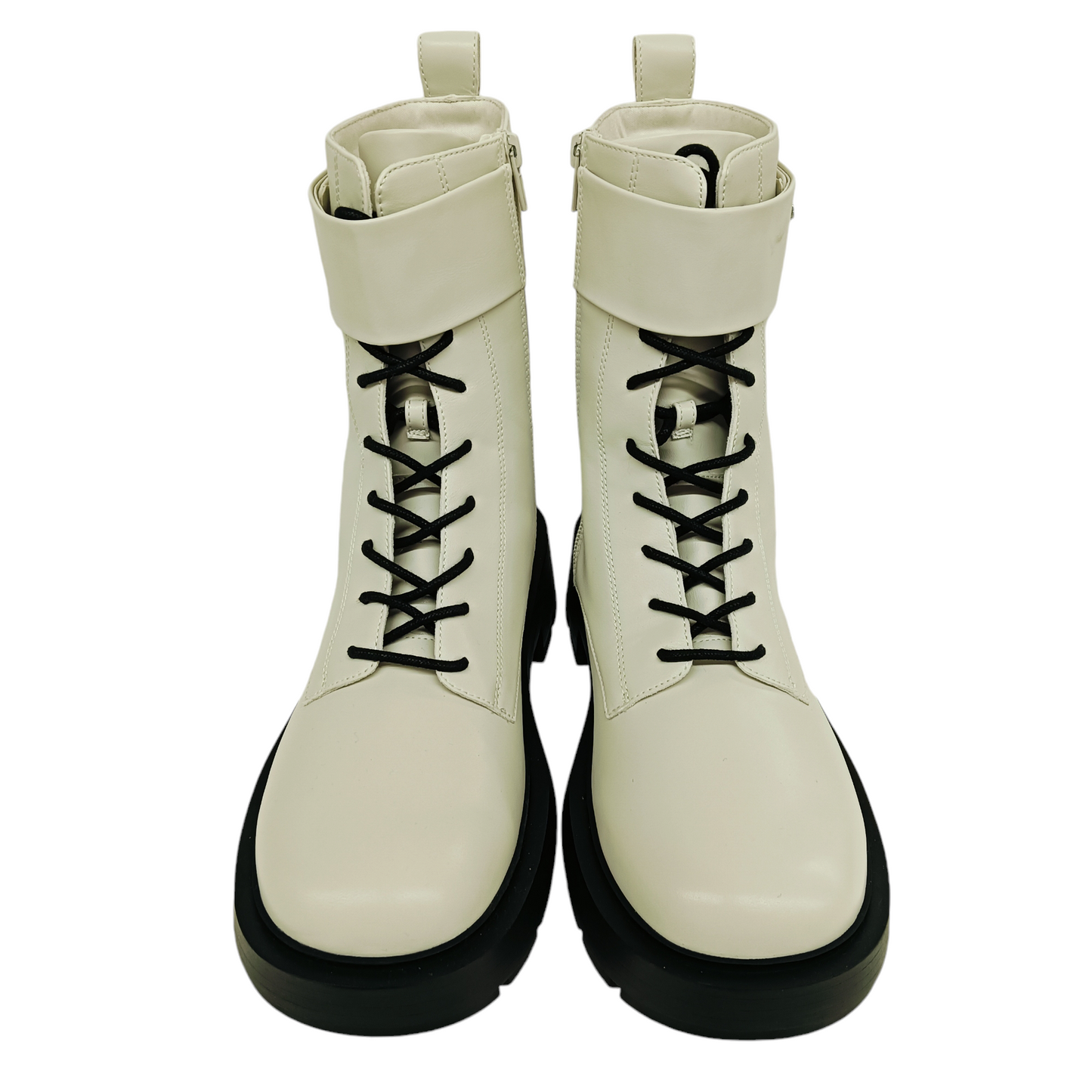 CHARLES & KEITH BOOTS 41 Lady's Ivory 90900123 Rank A