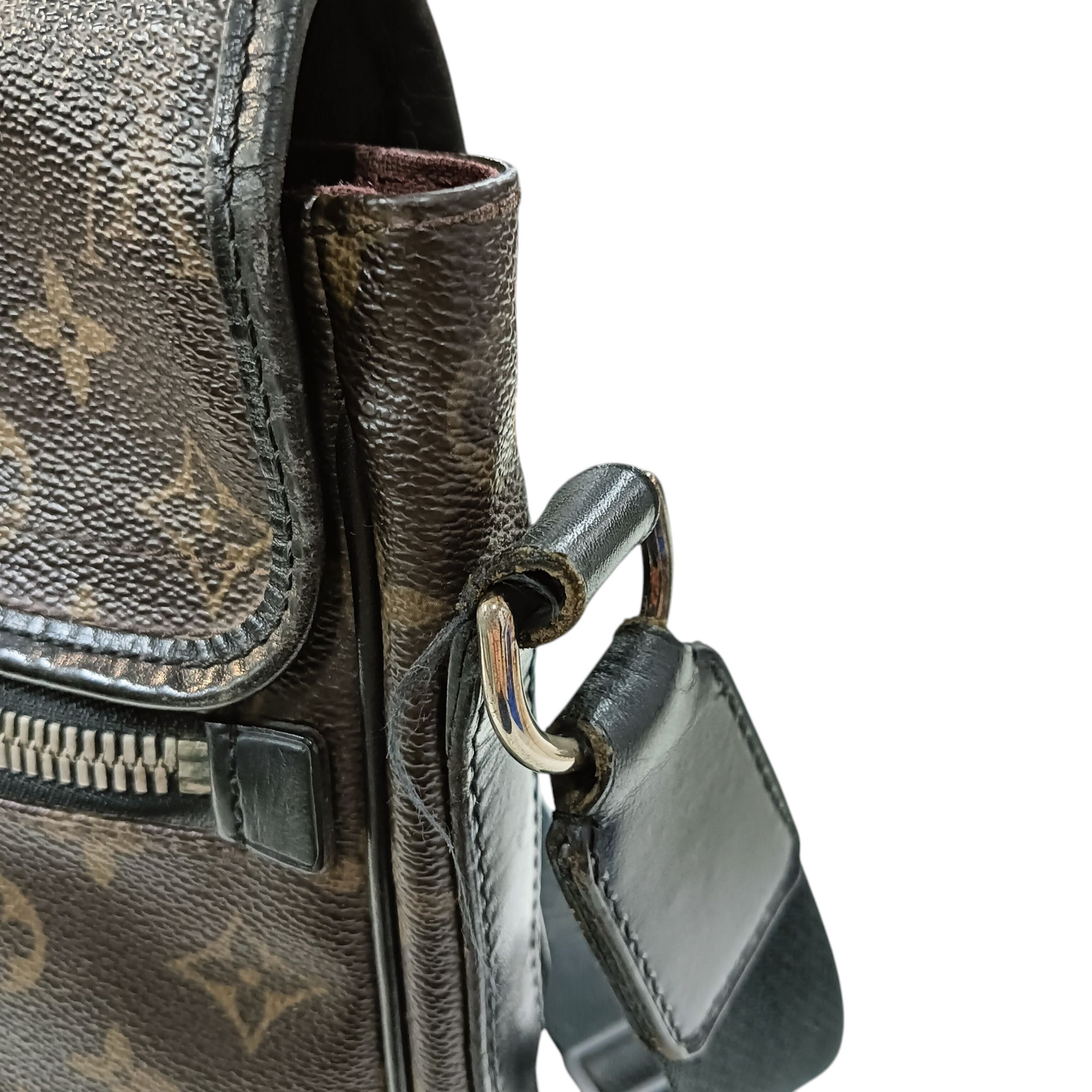 Louis Vuitton Body Bag AA4099