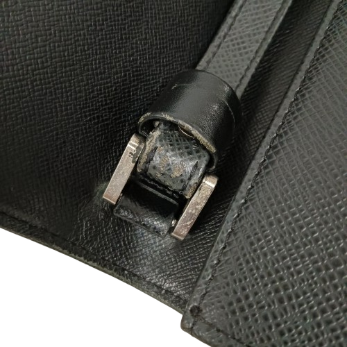 LOUIS VUITTON Clutch Bag M30782 Black **Scratch/Damage CA2057