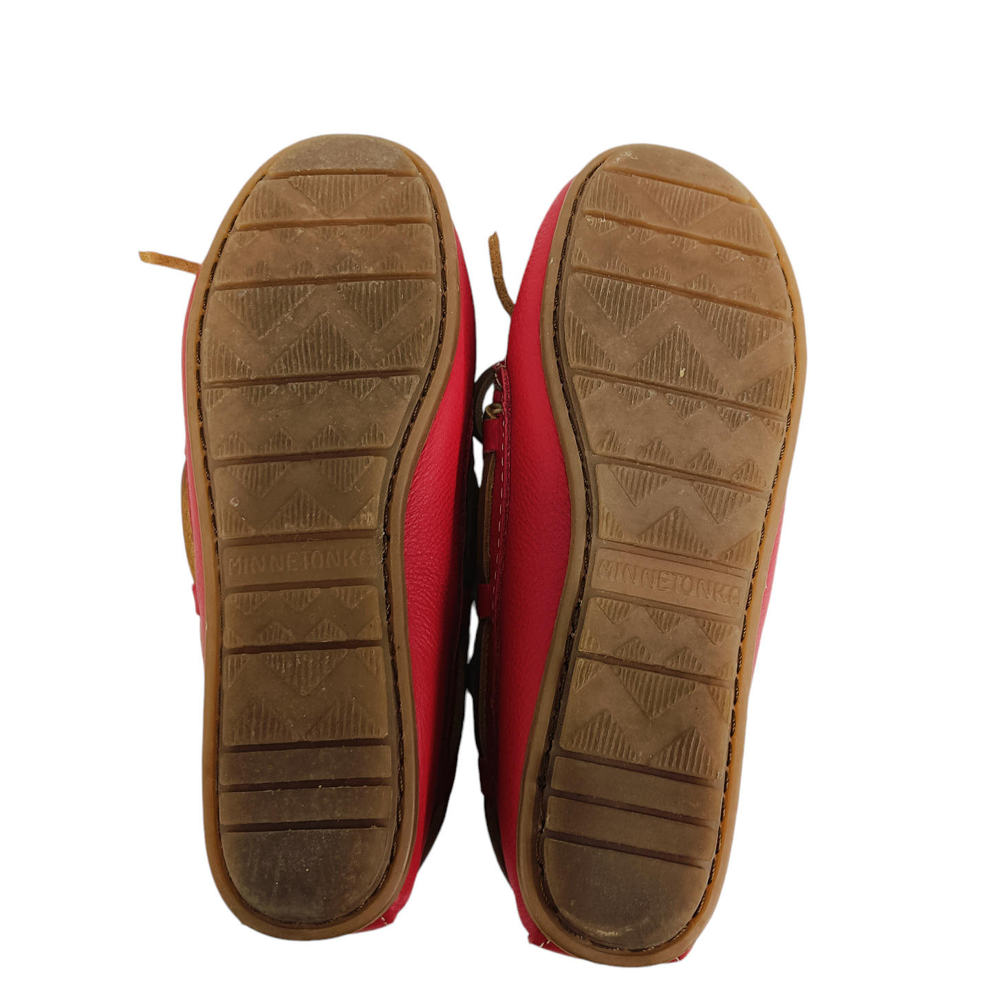 MINNETONKA SHOES 5 RED RAND (B) 617R
