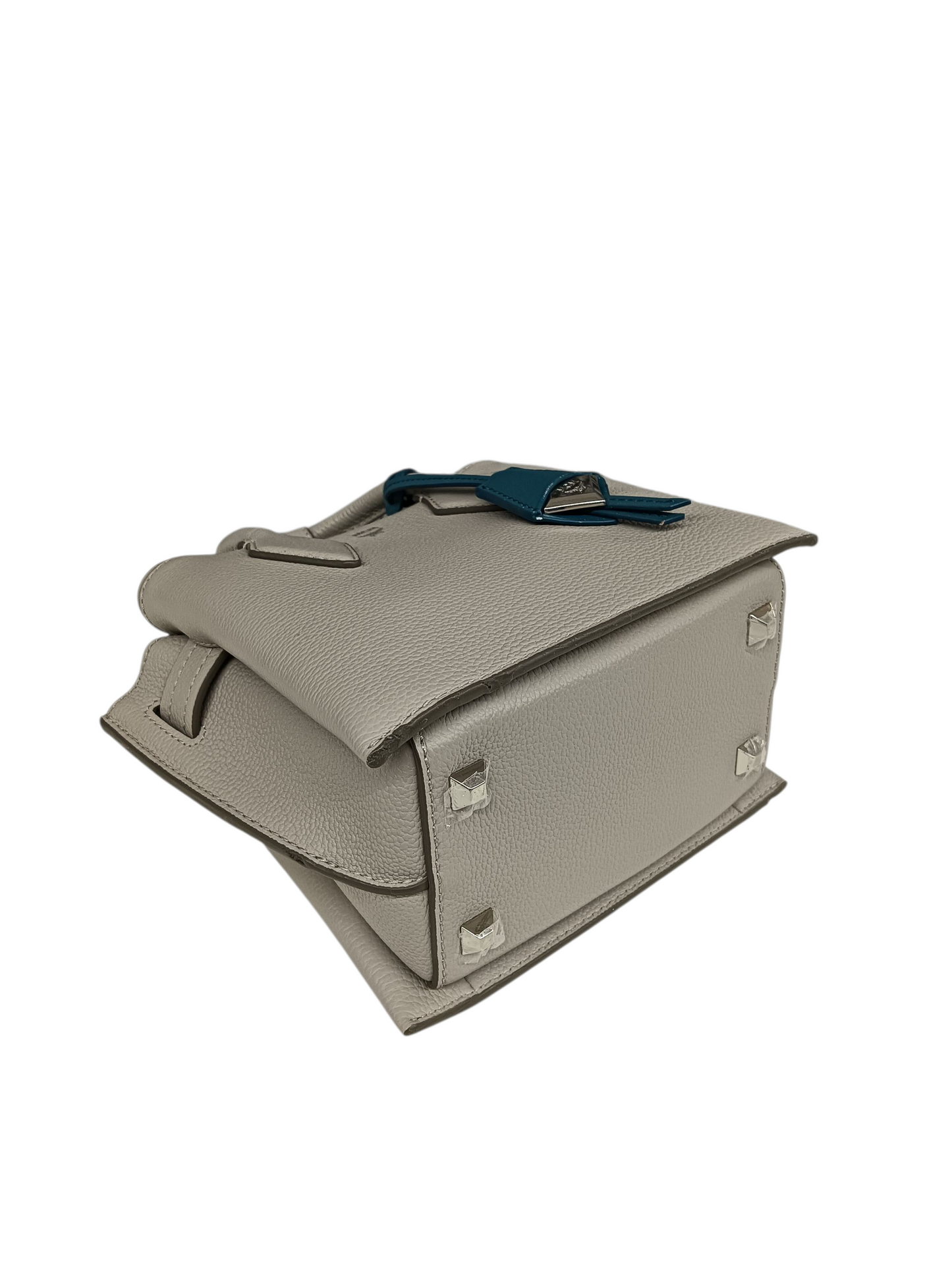 MCM 2Way Bag MWTASMA04FJ001 / Damage