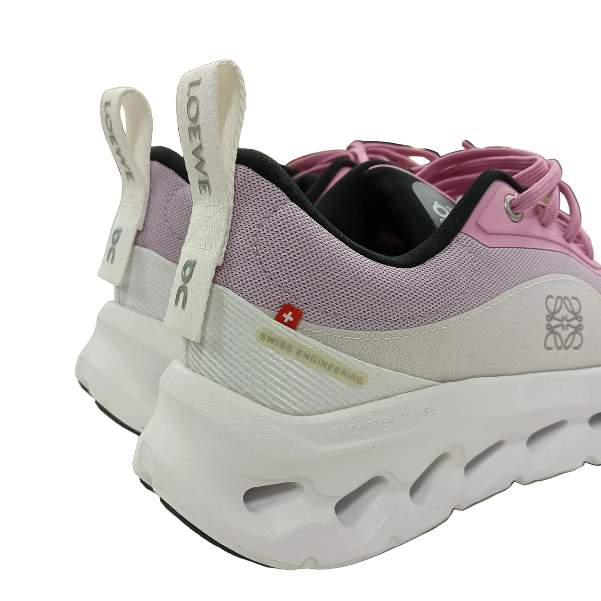 ON Sneaker 42 3WE10872909 Unisex White/Pink X LOEWE