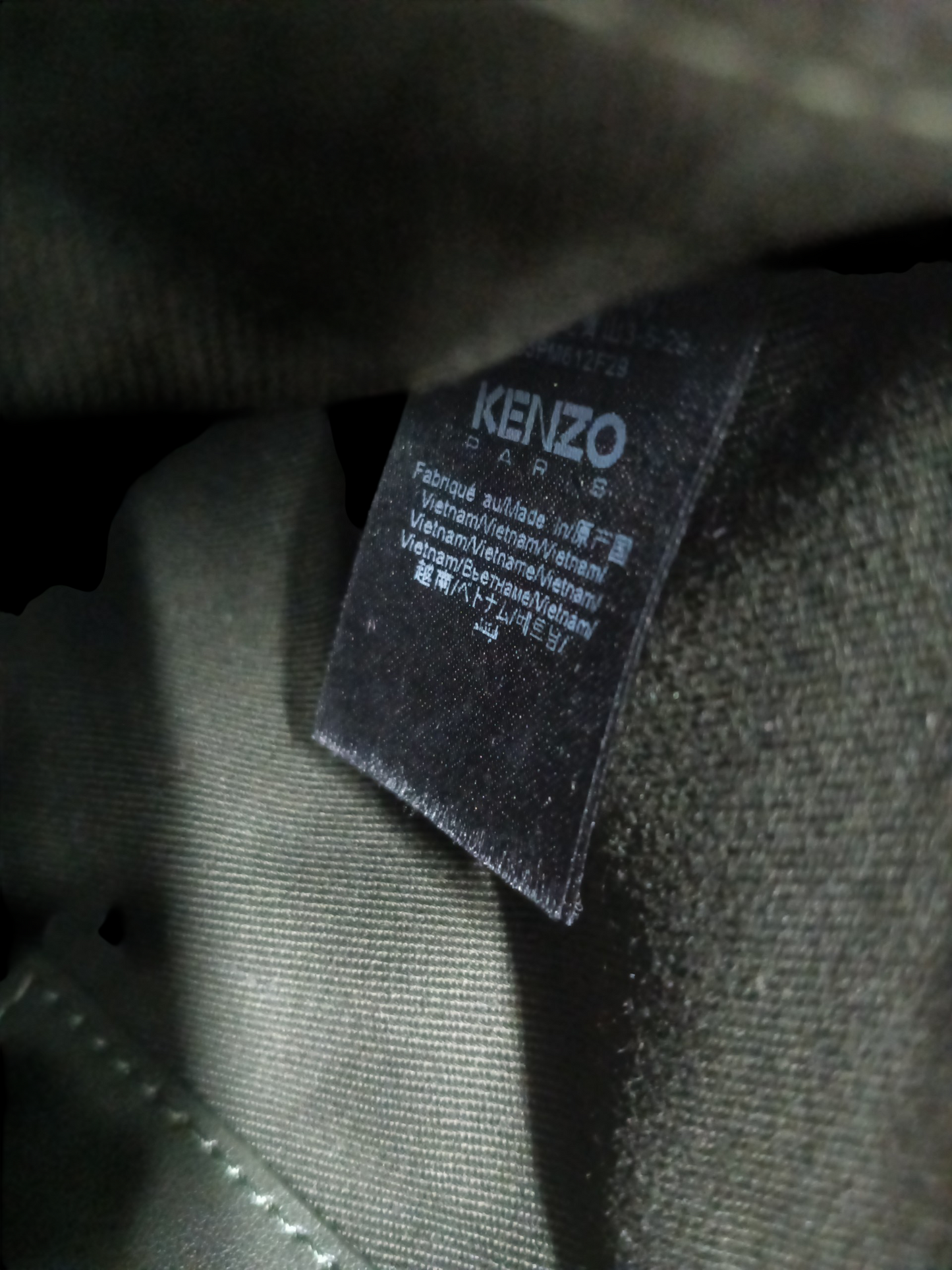 KENZO POUCH GREEN TIGER EMBROIDERY RANK B