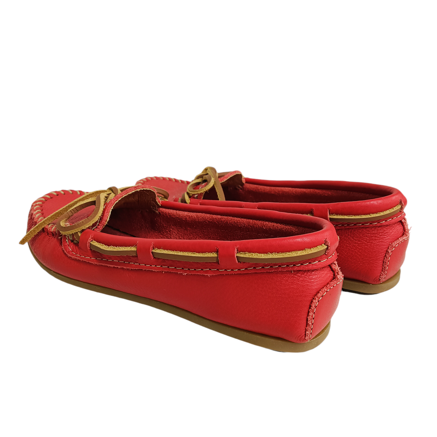MINNETONKA SHOES 5 RED RAND (B) 617R