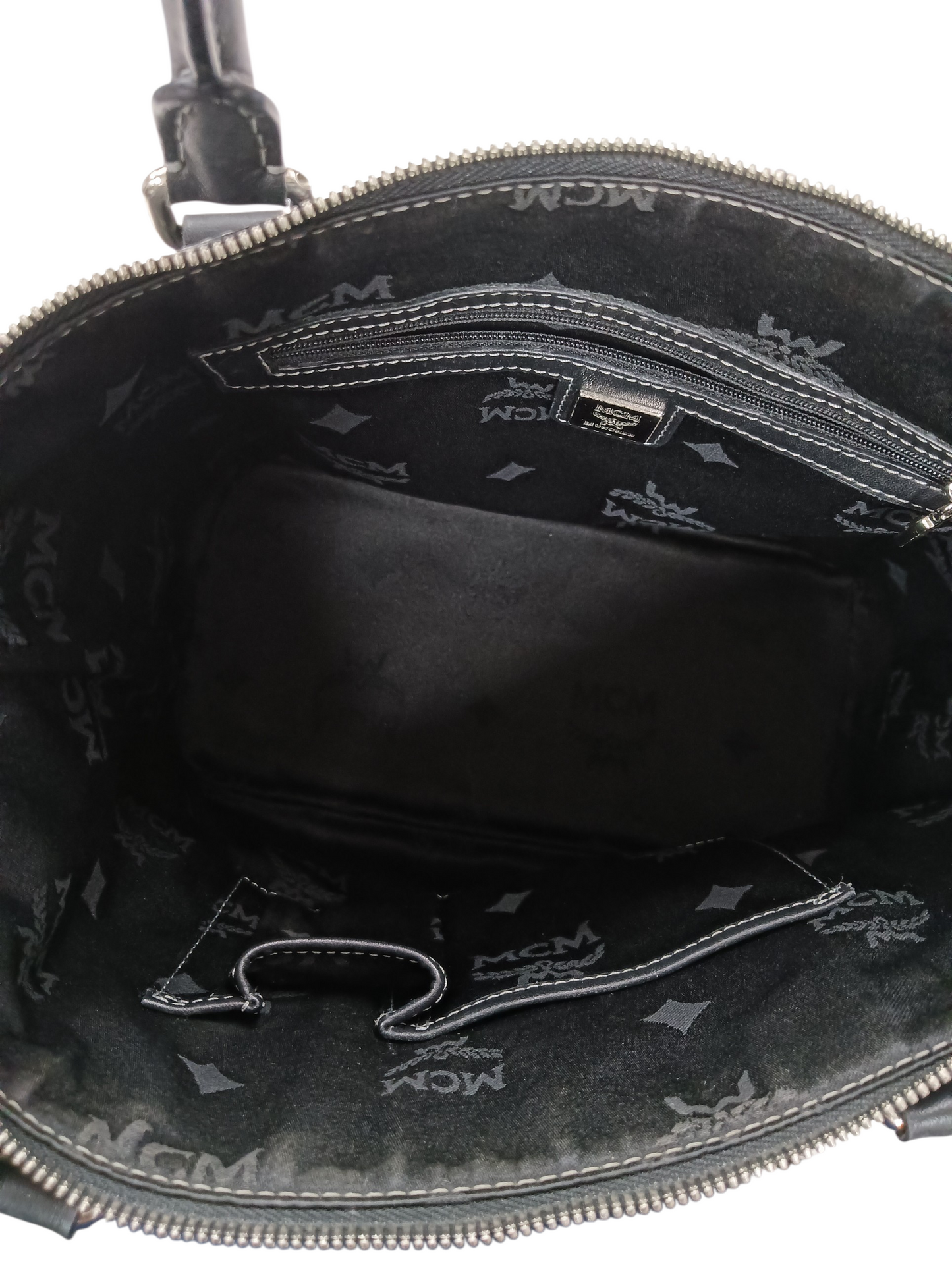 MCM Shoulder Bag 1010086130322 Black