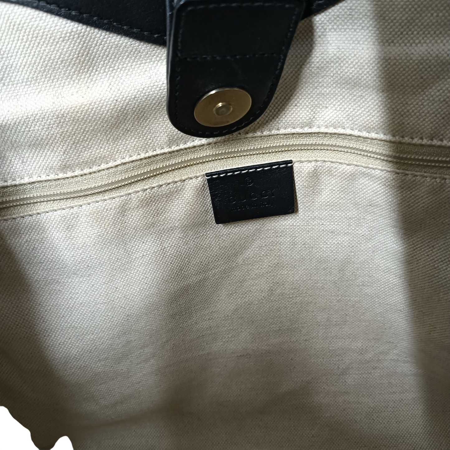 GUCCI Shoulder Bag 211944 Black Stain/Damage