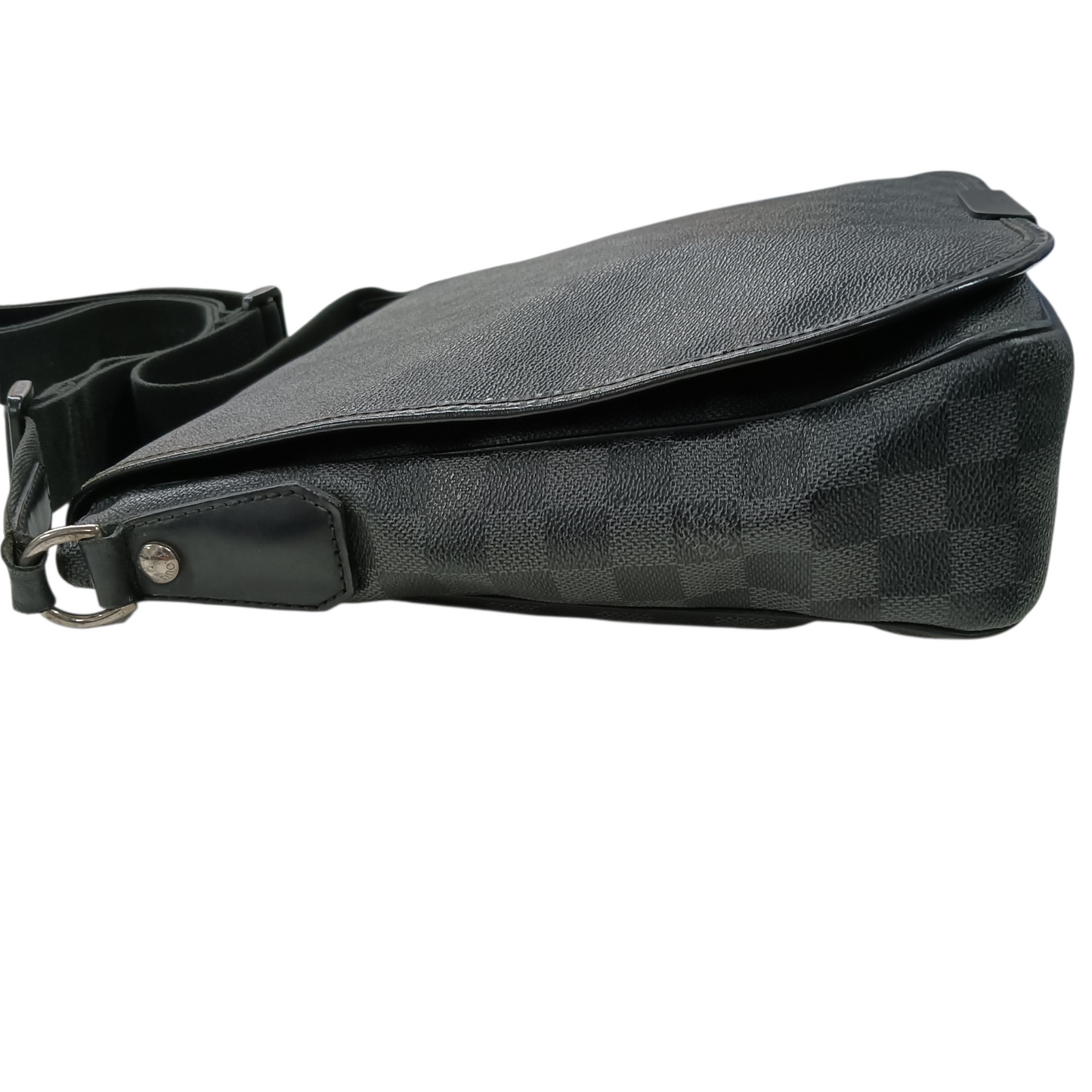 LOUIS VUITTON Shoulder Bag N41105 Black *Zip Damage