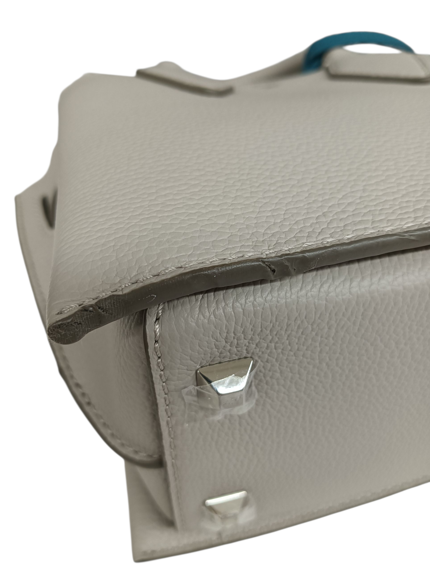 MCM 2Way Bag MWTASMA04FJ001 / Damage