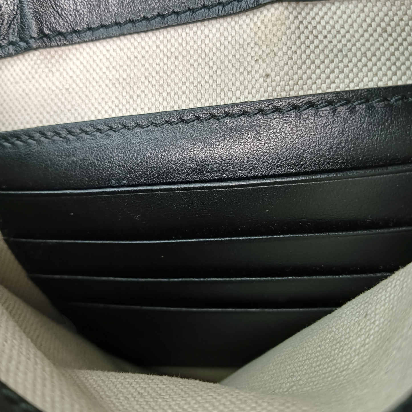 GUCCI GG Embossed Leather Messenger 625782 Black