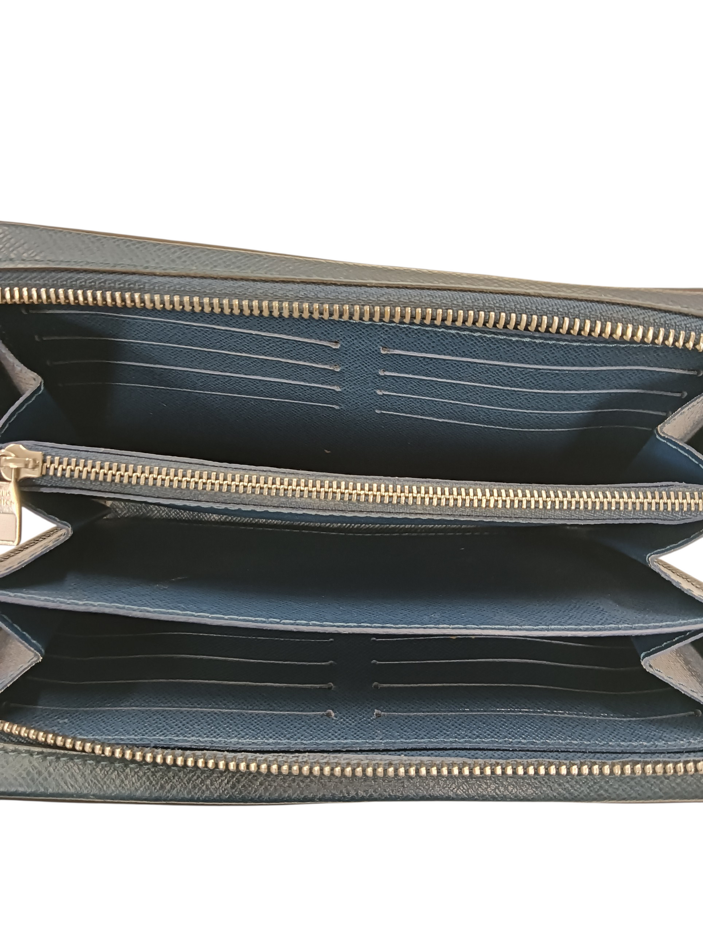 LOUIS VUITTON Long Wallet M42098 Navy Taiga Stain/Scratch CA3146