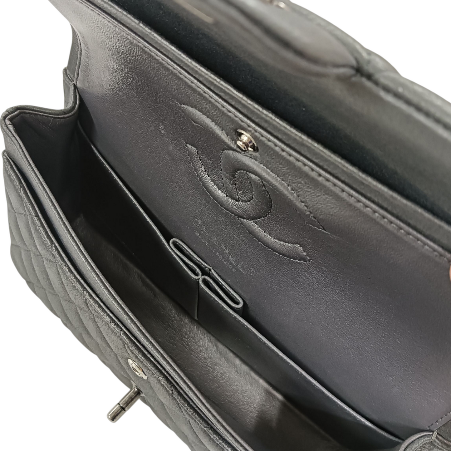 Chanel Shoulder Bag Boy 25