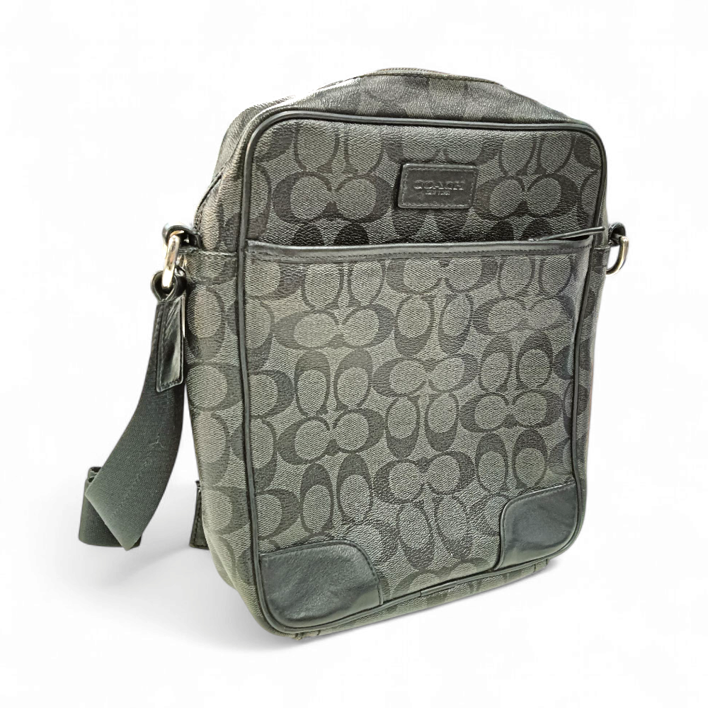 Coach Shoulder Bag F71167