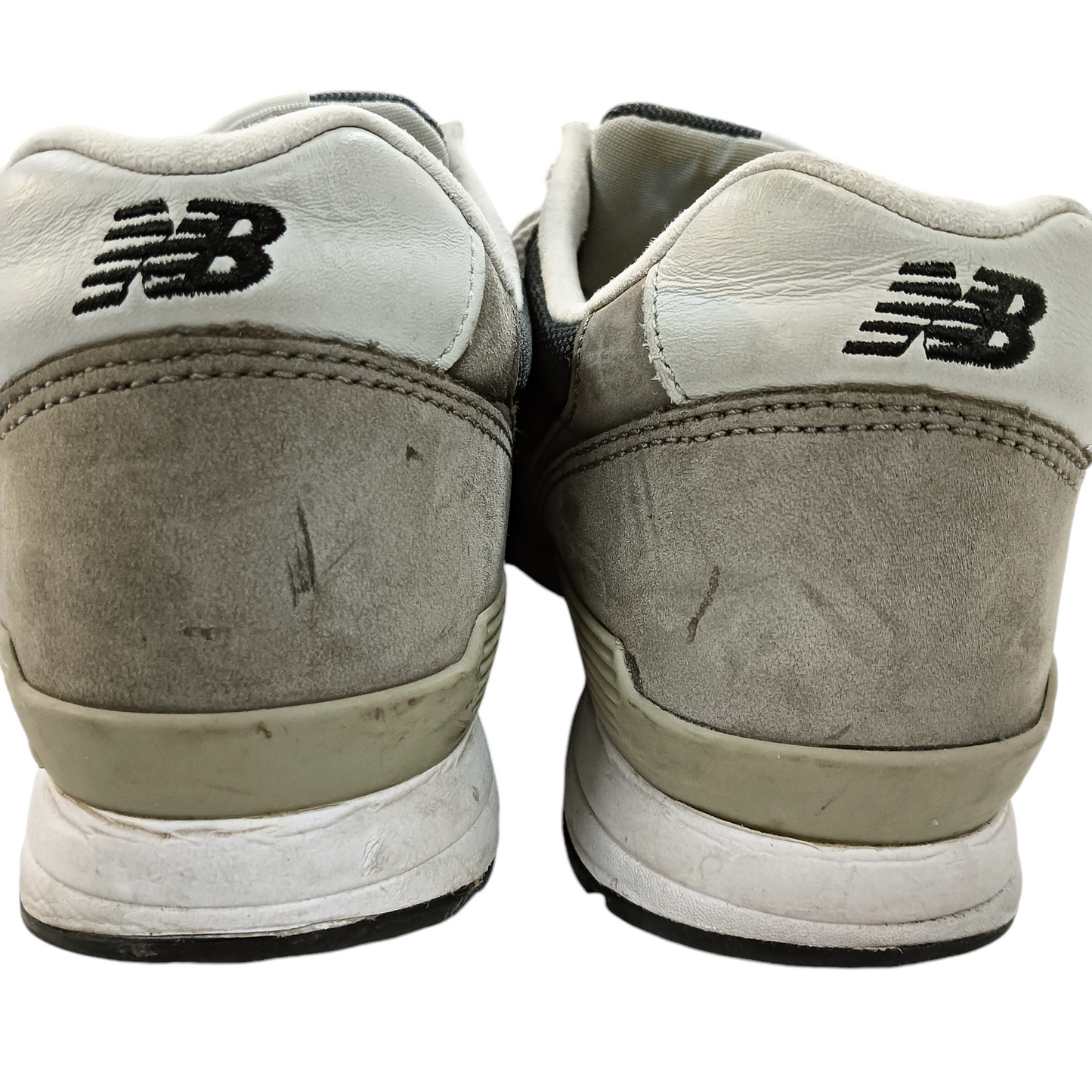 NEW BALANCE SNEAKER MENS SIZE 41.5 GRAY