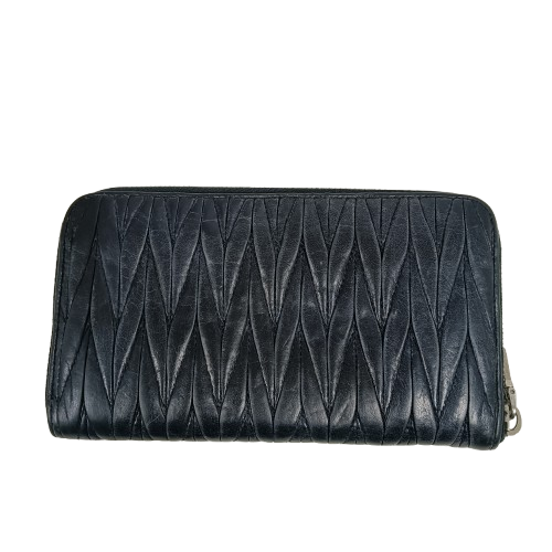 MIU MIU Wallet Navy **Scratch