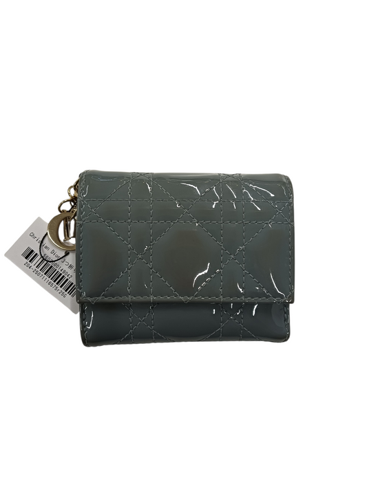 Christian Dior Wallet 41-MA-027 Gray