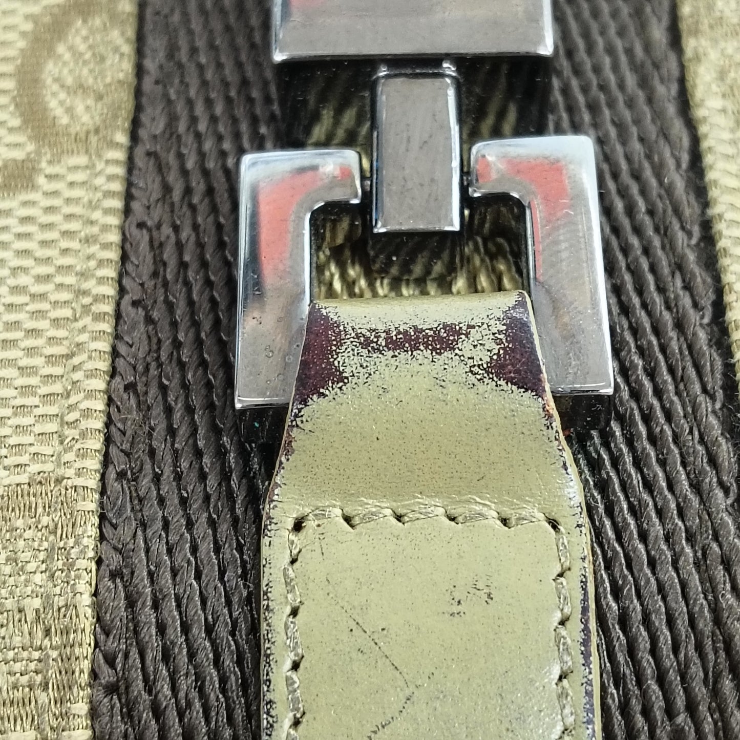 GUCCI Wallet 05474-1147 Rank(C) Brown *Stain/Damage