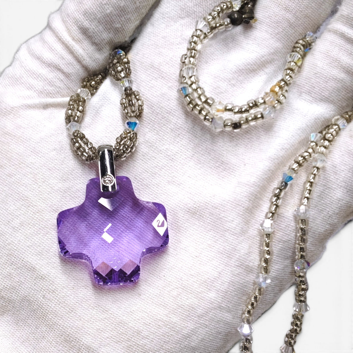 SWAROVSKI Necklace Purple Rank B