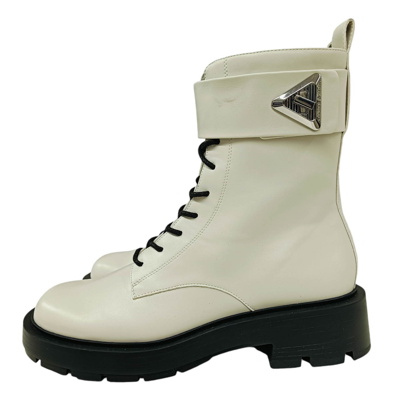 CHARLES & KEITH BOOTS 41 Lady's Ivory 90900123 Rank A