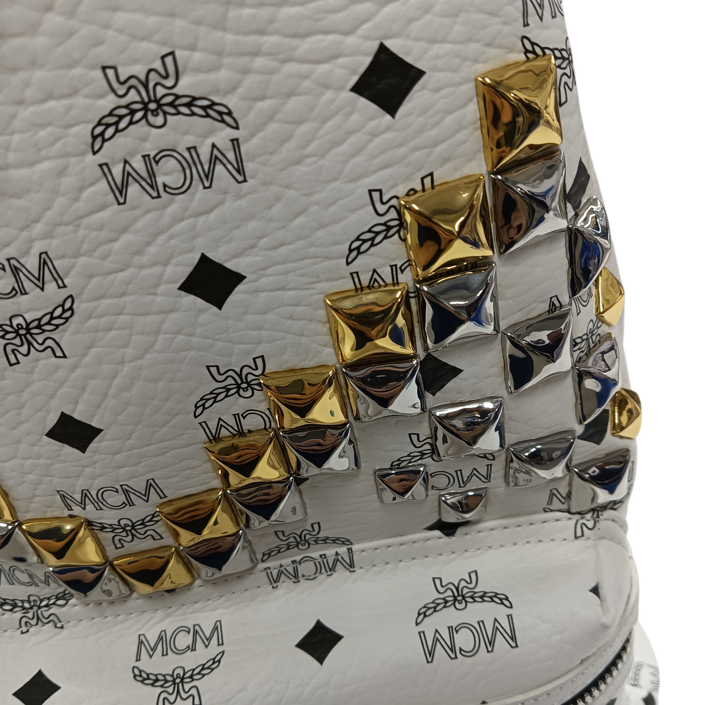 MCM RUCKSACK WHITE MMK5SVE18WT001