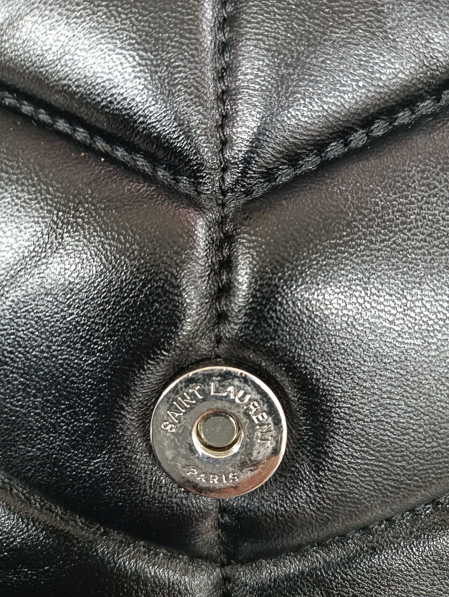 Saint Laurent Paris Shoulder Bag PMR577476 041 Black