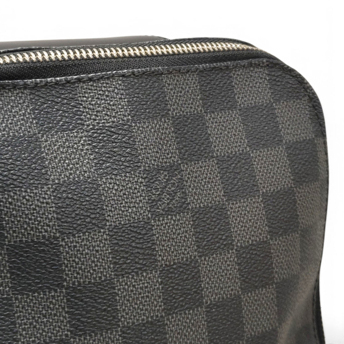 LOUIS VUITTON Body Bag Damier Graphite N41719 Black MB4118 Scratch/Sticky Rank B