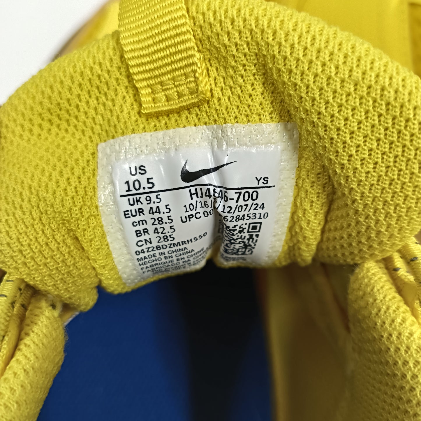 NIKE Sneaker 44.5 HJ4646-700 Mens Yellow
