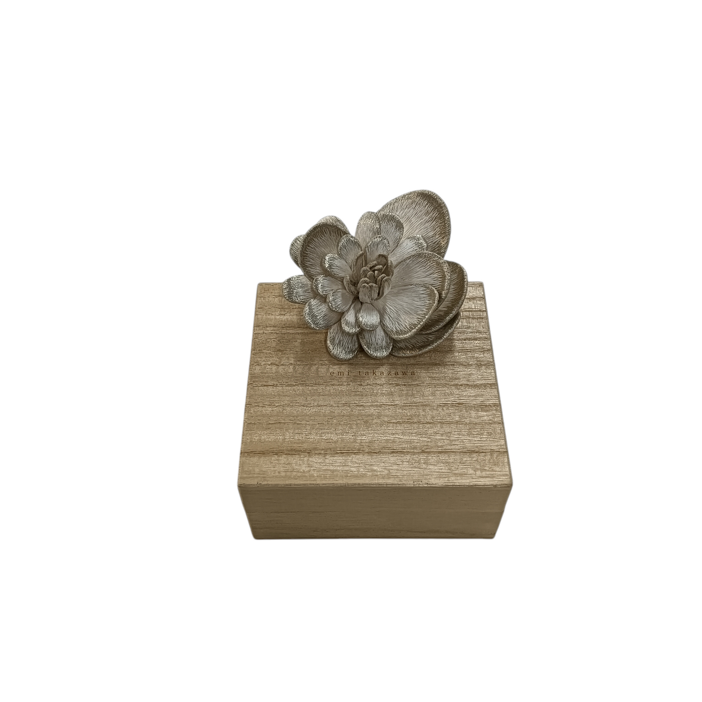 EMI TAKAZAWA BROOCH WHITE SILVER