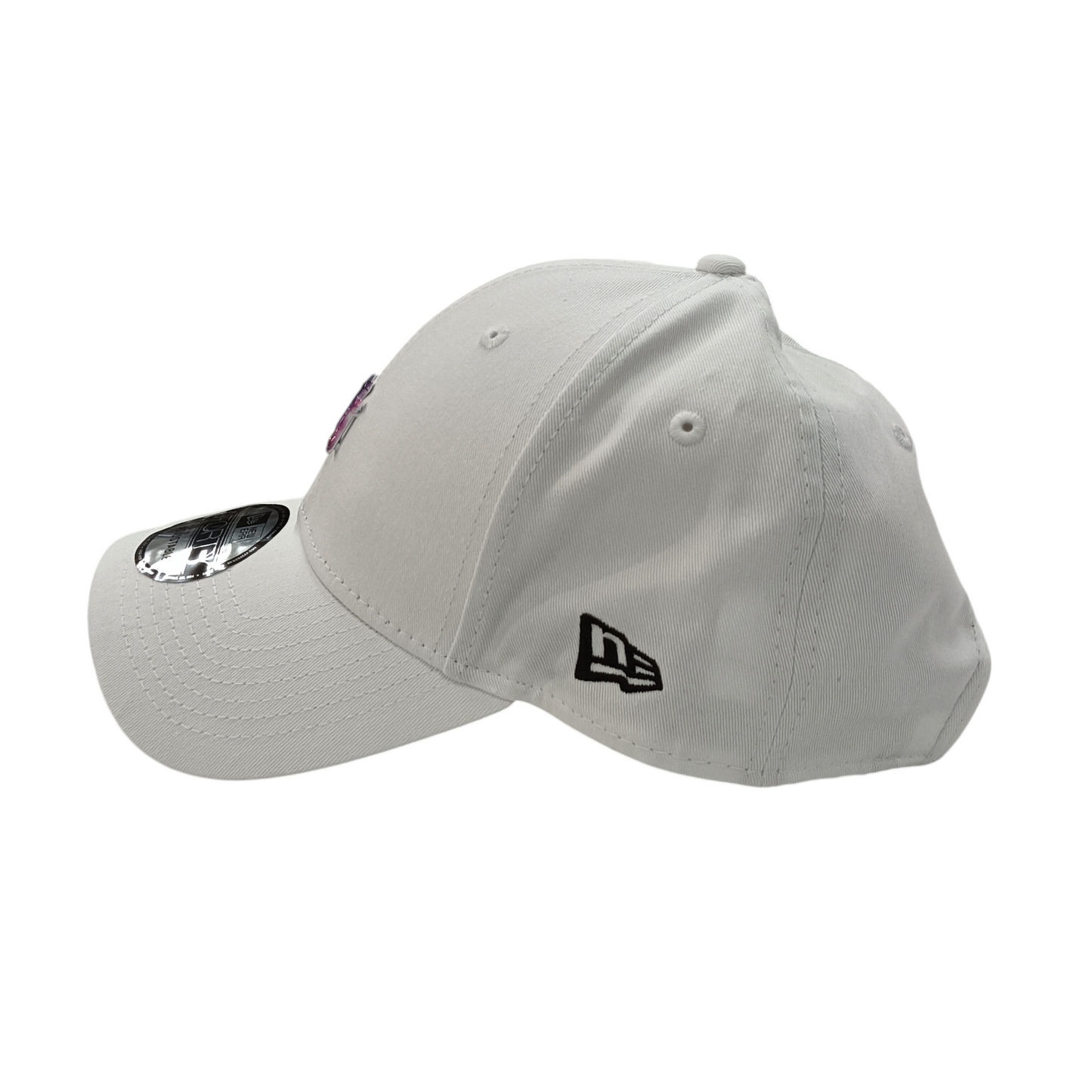 NEW ERA CAP COMIC SPACE - METAL BADGE UNUSED ITEM