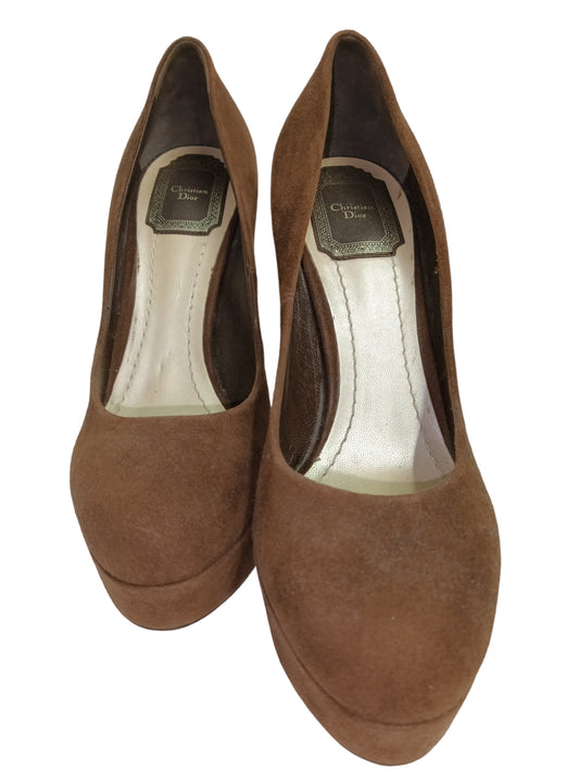 CHRISTIAN DIOR SIZE 37 1/2 BROWN M1 0612