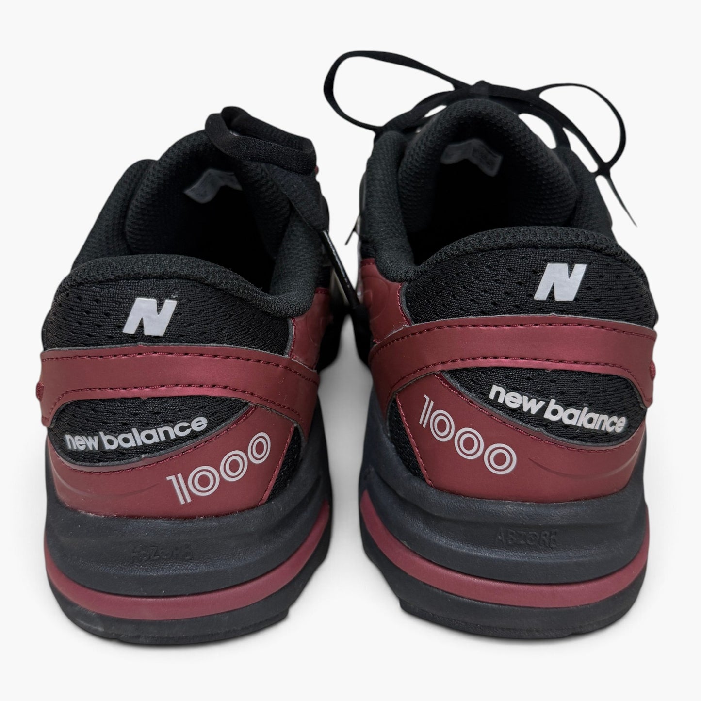 New Balance Sneaker Size 40  GC1000FB Lady's Black/Red Rank (AB)